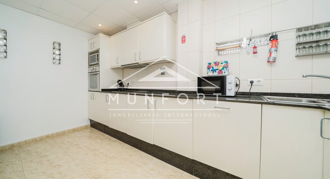 4 sypialnia Willa na sprzedaż w Los Urrutias z basenem - 259 900 € (Ref: 9438722)