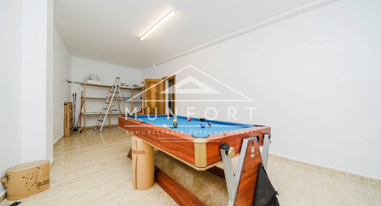 4 sypialnia Willa na sprzedaż w Los Urrutias z basenem - 259 900 € (Ref: 9438722)