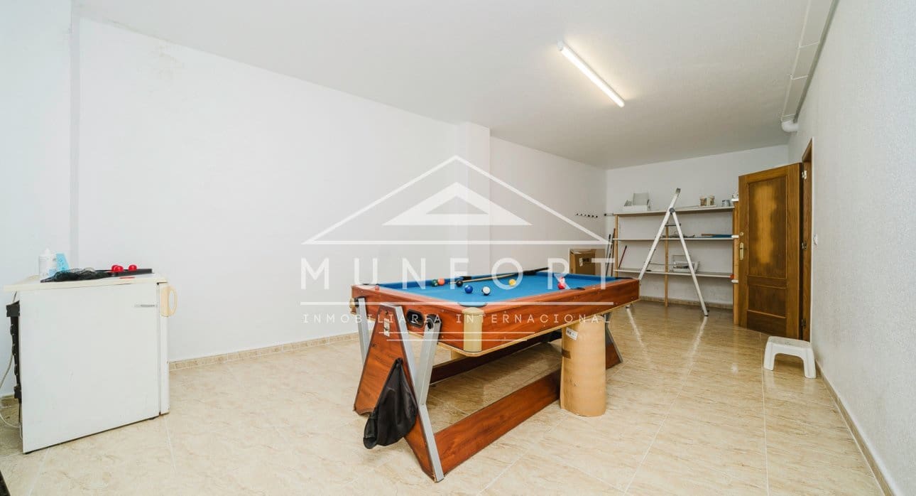 4 sypialnia Willa na sprzedaż w Los Urrutias z basenem - 259 900 € (Ref: 9438722)