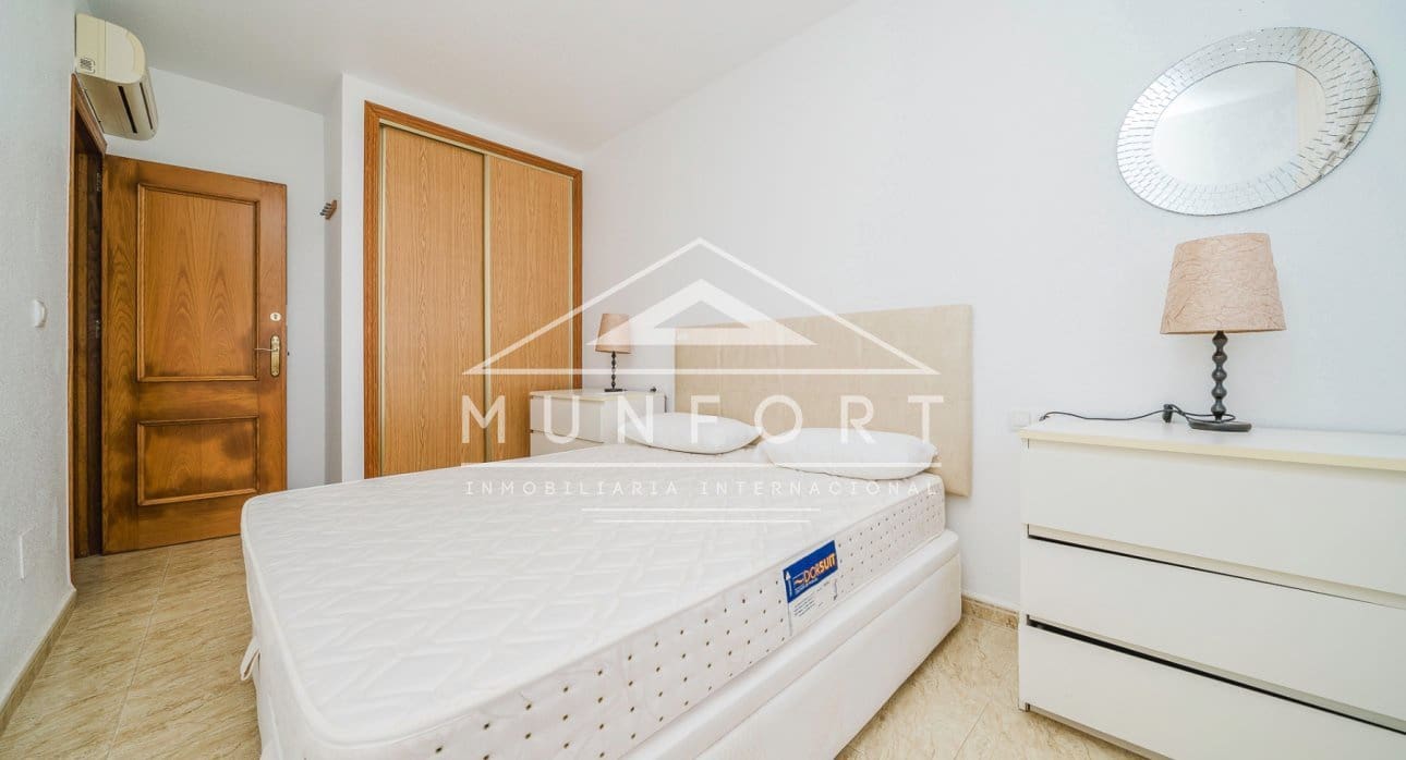 4 sypialnia Willa na sprzedaż w Los Urrutias z basenem - 259 900 € (Ref: 9438722)