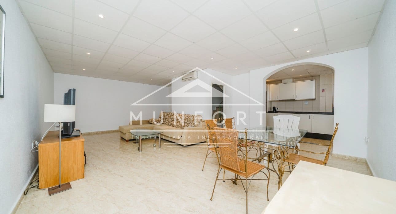 4 sypialnia Willa na sprzedaż w Los Urrutias z basenem - 259 900 € (Ref: 9438722)