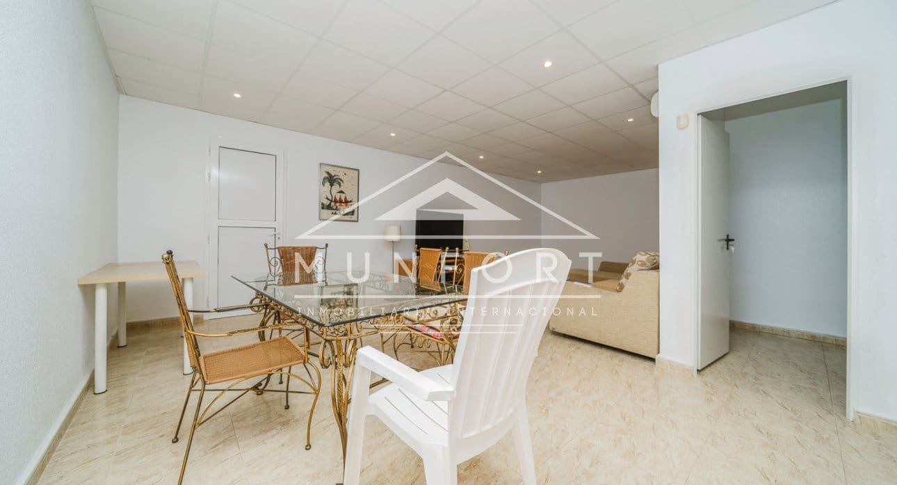 4 sypialnia Willa na sprzedaż w Los Urrutias z basenem - 259 900 € (Ref: 9438722)