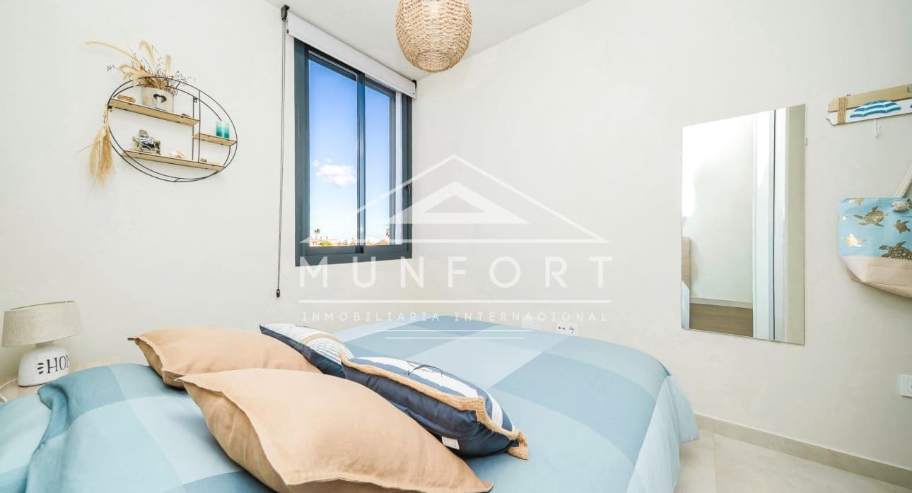 2 soverom Penthouse til salgs i Estrella de Mar med svømmebasseng - € 289 000 (Ref: 9444781)