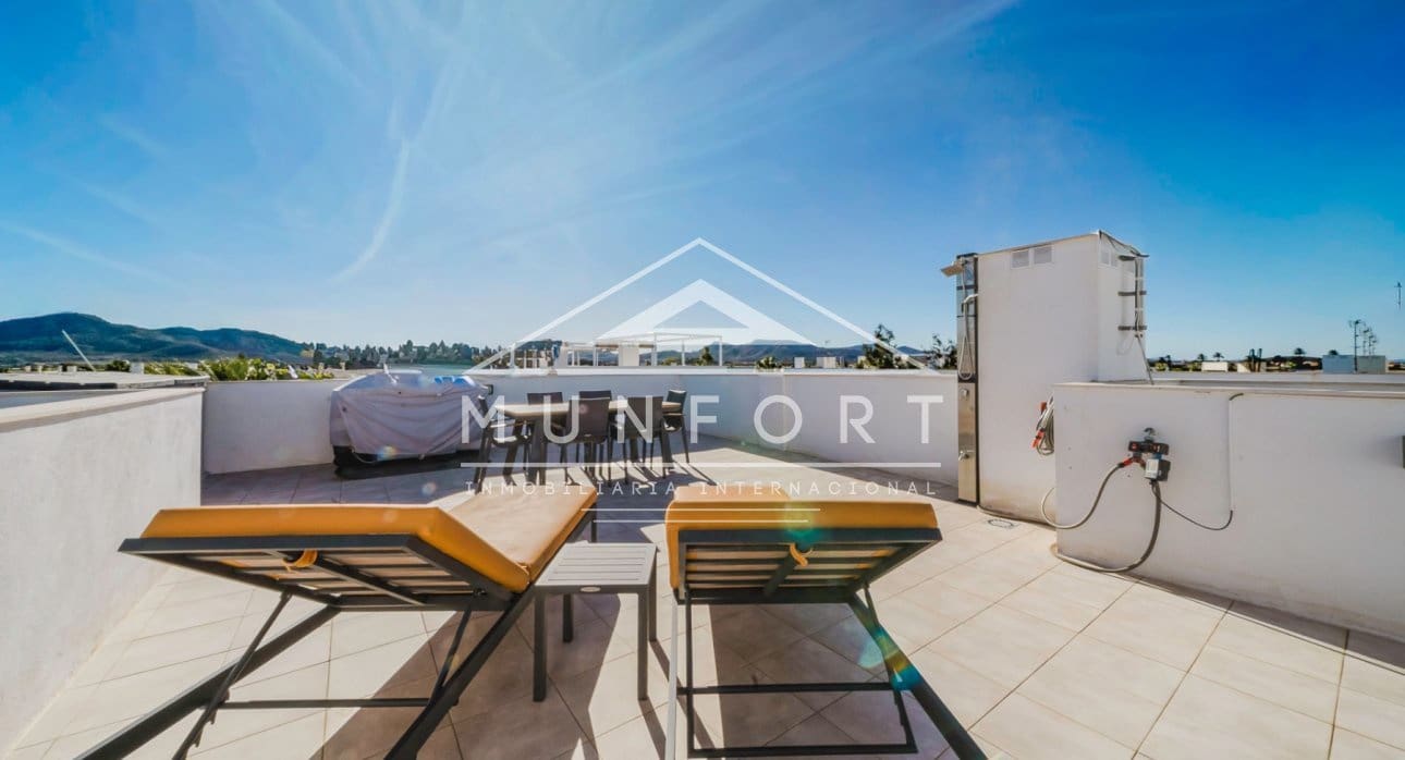 2 soverom Penthouse til salgs i Estrella de Mar med svømmebasseng - € 289 000 (Ref: 9444781)