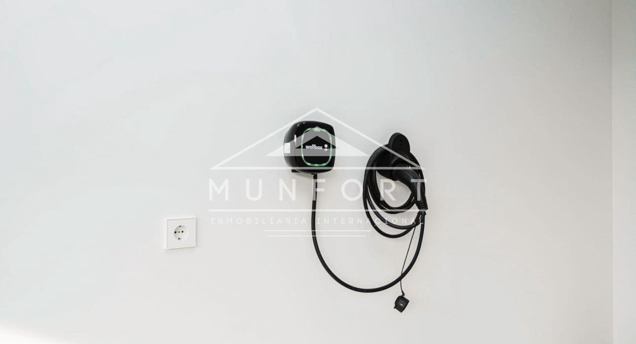 5 sypialnia Willa na sprzedaż w Los Cuarteros z basenem - 1 300 000 € (Ref: 9444783)