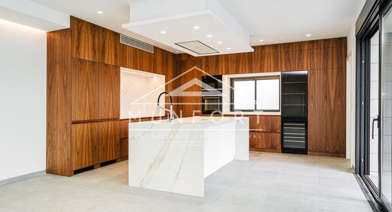 5 sypialnia Willa na sprzedaż w Los Cuarteros z basenem - 1 300 000 € (Ref: 9444783)