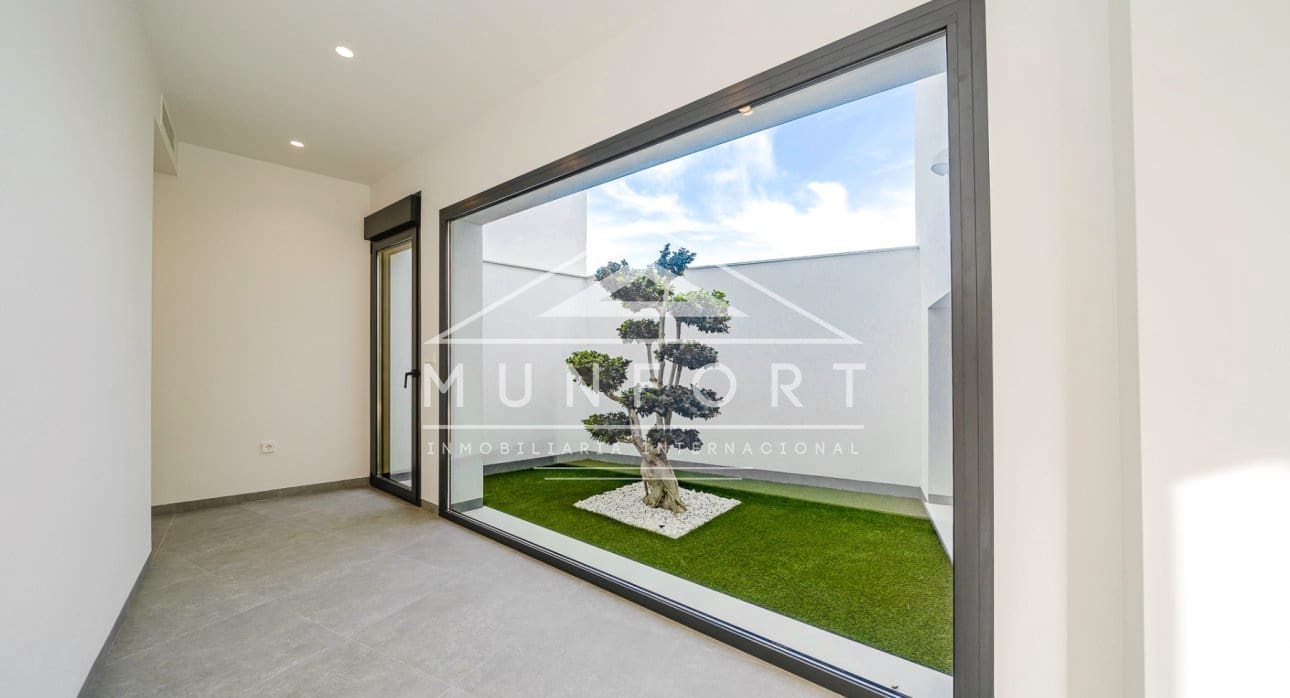 5 sypialnia Willa na sprzedaż w Los Cuarteros z basenem - 1 300 000 € (Ref: 9444783)