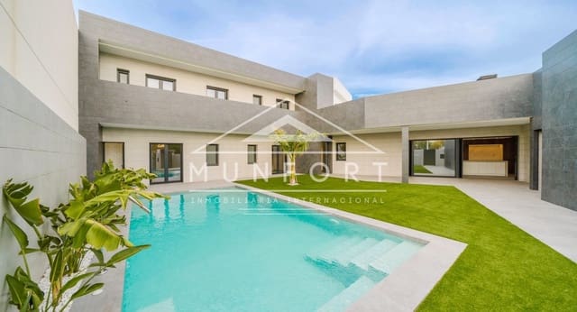 5 slaapkamer Villa te koop in Los Cuarteros, San Pedro del Pinatar met zwembad - € 1.300.000 (Ref: 9444783)