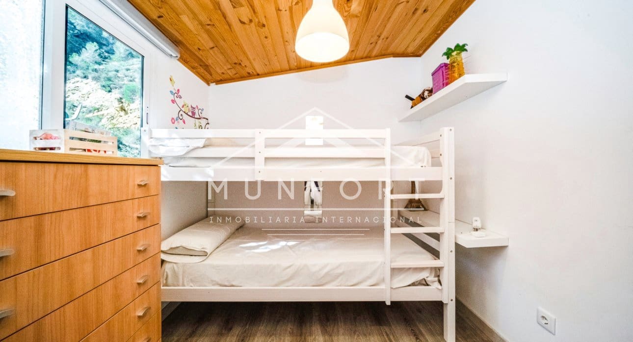 Villa til salg i Gea y Truyols med swimmingpool - € 165.000 (Ref: 9450932)