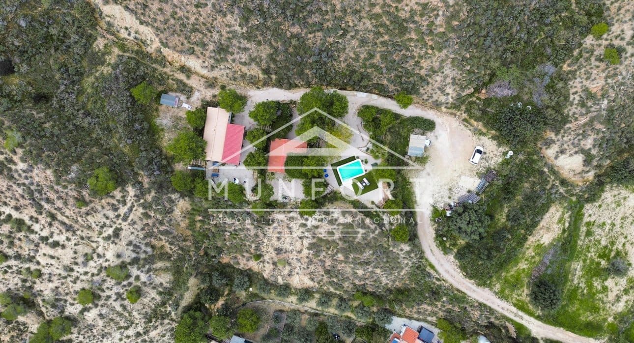 Villa til salg i Gea y Truyols med swimmingpool - € 165.000 (Ref: 9450932)