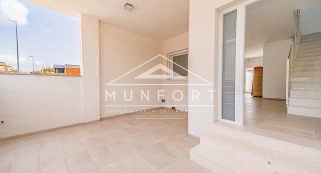 3 Zimmer Villa zu verkaufen in Pilar de la Horadada ciudad, Pilar de la Horadada mit Pool - 265.000 € (Ref: 9450933)