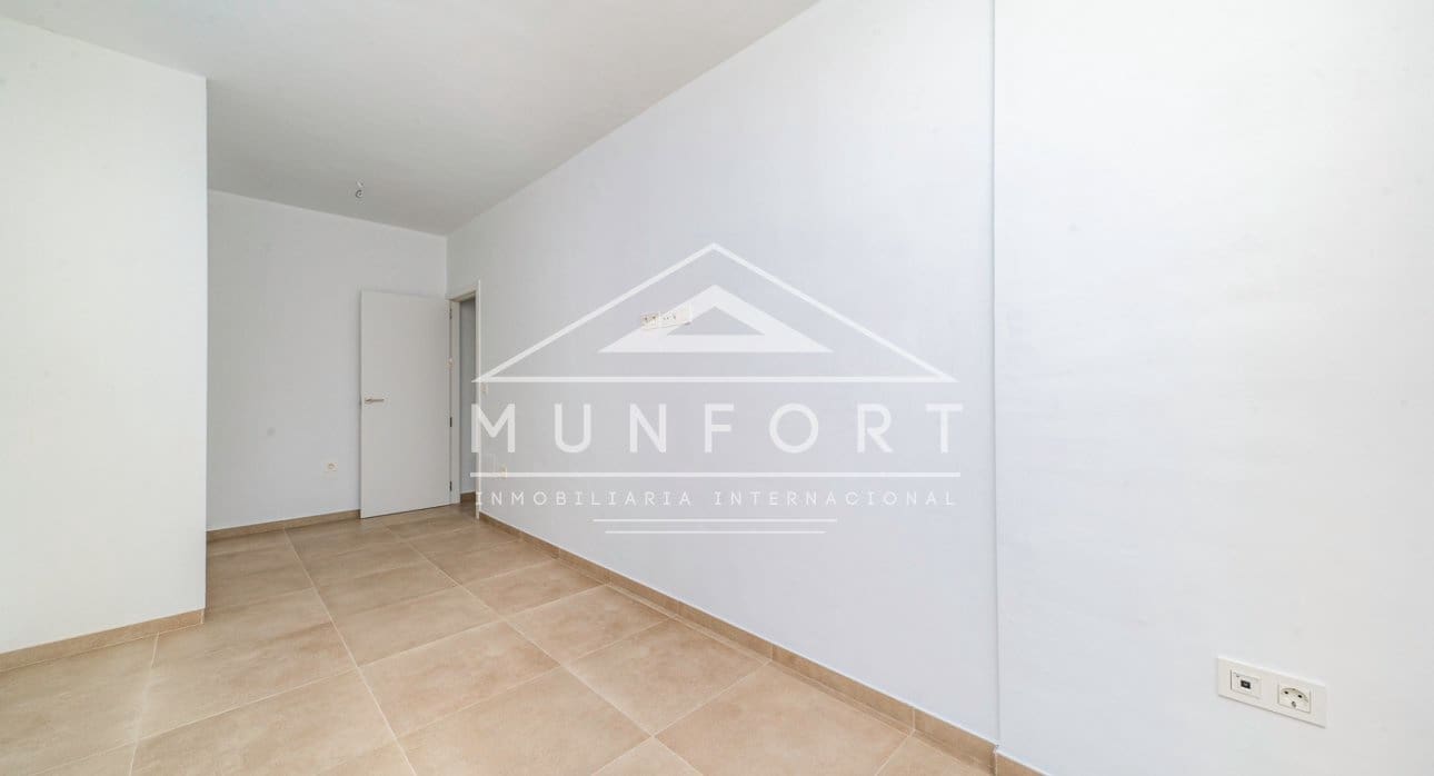 3 Zimmer Villa zu verkaufen in Pilar de la Horadada mit Pool - 265.000 € (Ref: 9450933)