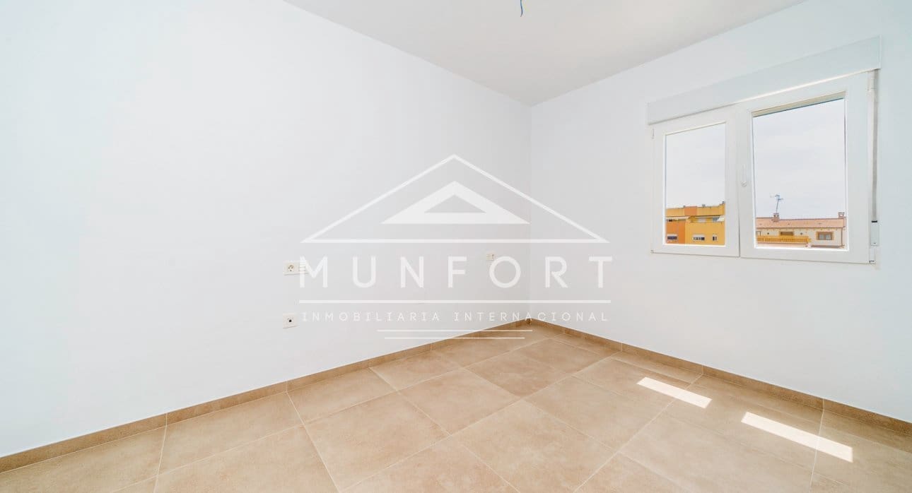 3 Zimmer Villa zu verkaufen in Pilar de la Horadada mit Pool - 265.000 € (Ref: 9450933)