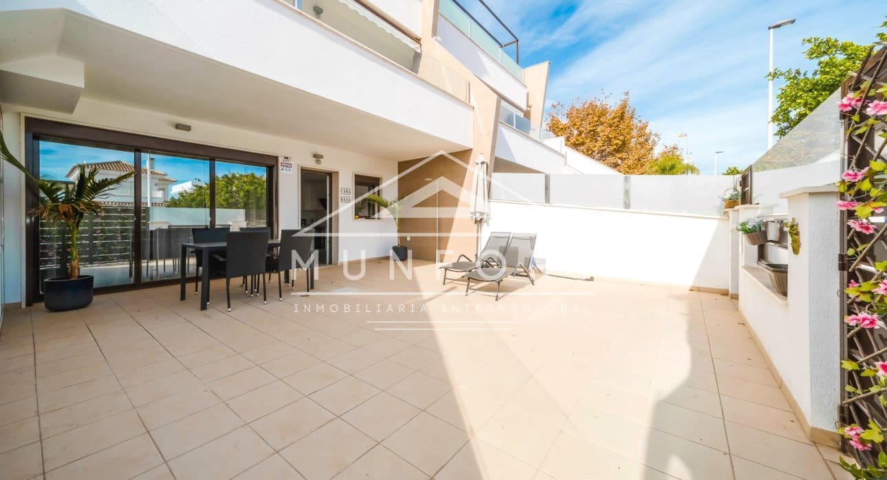 2 soveværelse Bungalow til salg i Lo Pagan med swimmingpool - € 239.900 (Ref: 9450934)