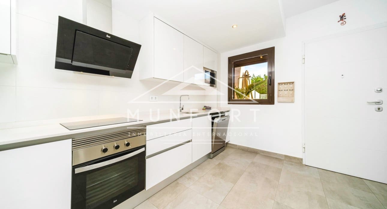 2 soveværelse Bungalow til salg i Lo Pagan med swimmingpool - € 239.900 (Ref: 9450934)