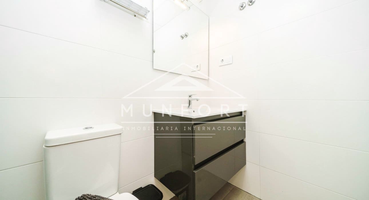 2 soveværelse Bungalow til salg i Lo Pagan med swimmingpool - € 239.900 (Ref: 9450934)