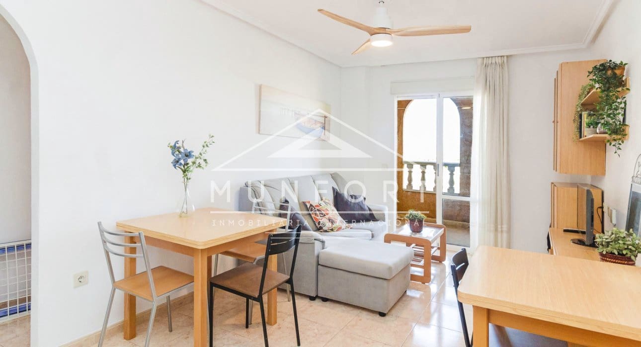 2 bedroom Apartment for sale in Torrevieja with pool - € 148,500 (Ref: 9450936)