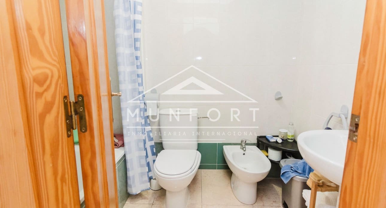 2 bedroom Apartment for sale in Torrevieja with pool - € 148,500 (Ref: 9450936)