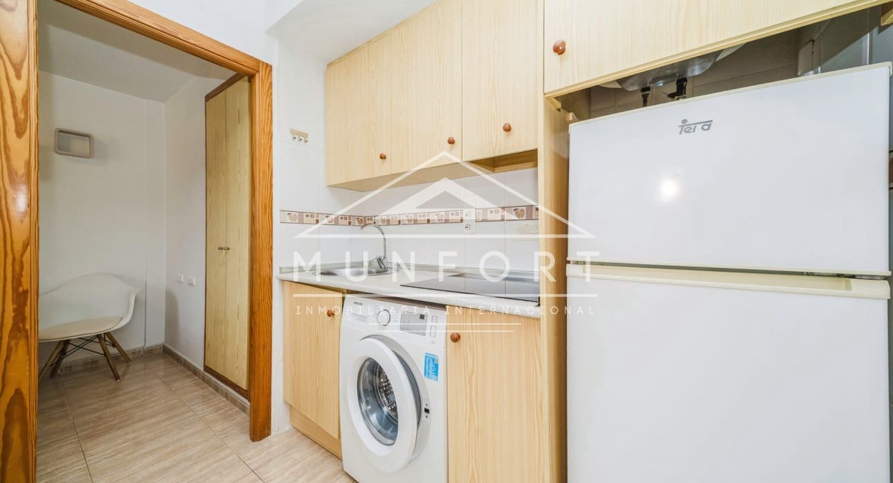 Apartamento de 1 habitación en Torrevieja en venta con piscina - 89.900 € (Ref: 9450937)