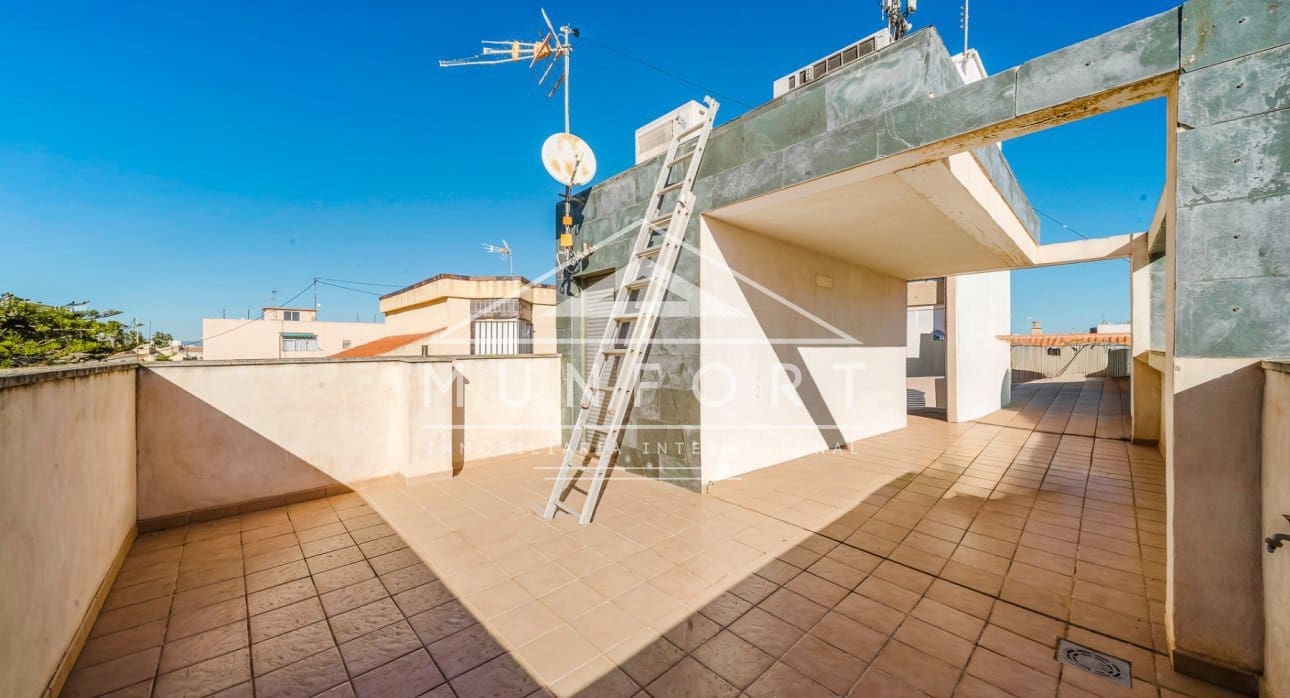 3 soveværelse Villa til salg i Lo Pagan med swimmingpool - € 398.000 (Ref: 9450941)