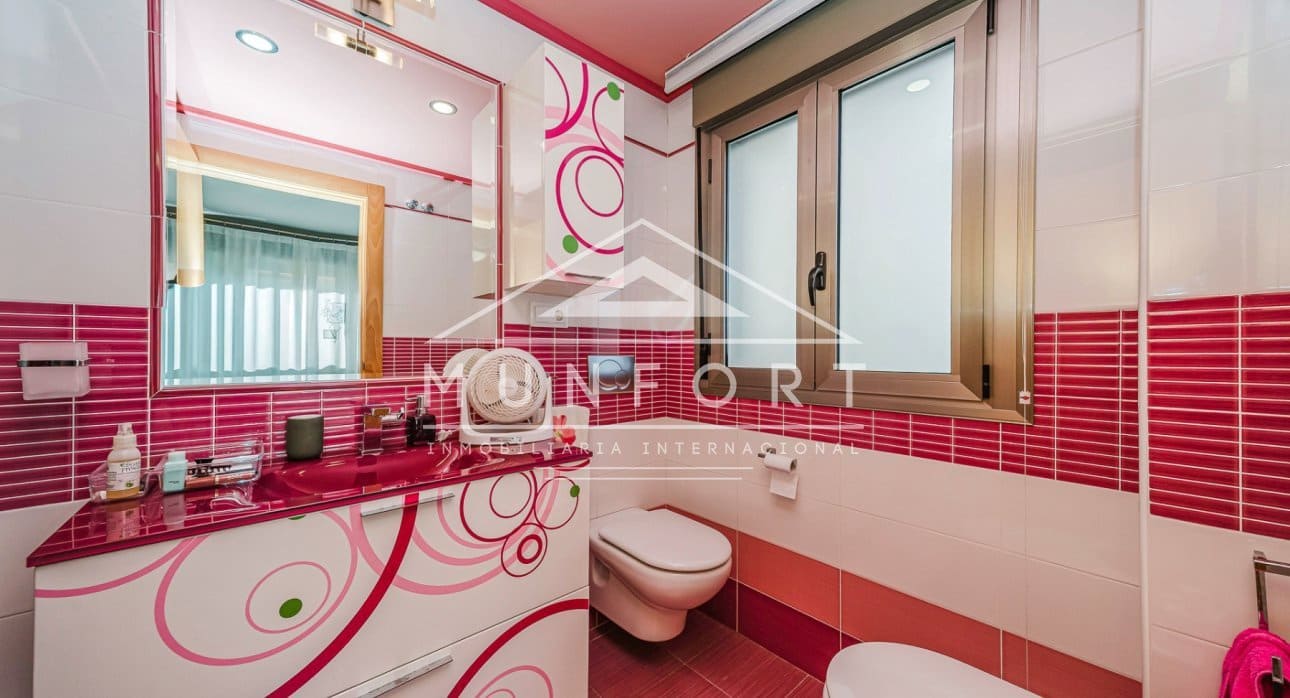 3 soveværelse Villa til salg i Lo Pagan med swimmingpool - € 398.000 (Ref: 9450941)