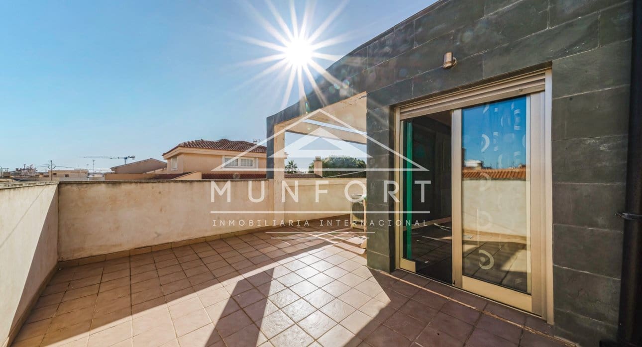 3 soveværelse Villa til salg i Lo Pagan med swimmingpool - € 398.000 (Ref: 9450941)