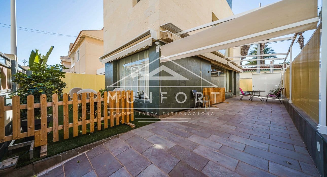 3 soveværelse Villa til salg i Lo Pagan med swimmingpool - € 398.000 (Ref: 9450941)