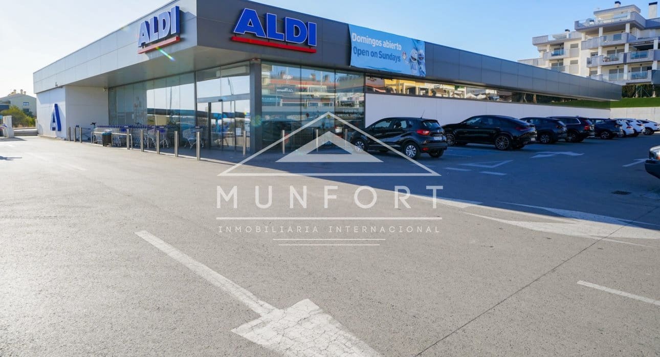 2 makuuhuone Huvila myytävänä paikassa Orihuela Costa mukana uima-altaan - 329 000 € (Ref: 9451410)