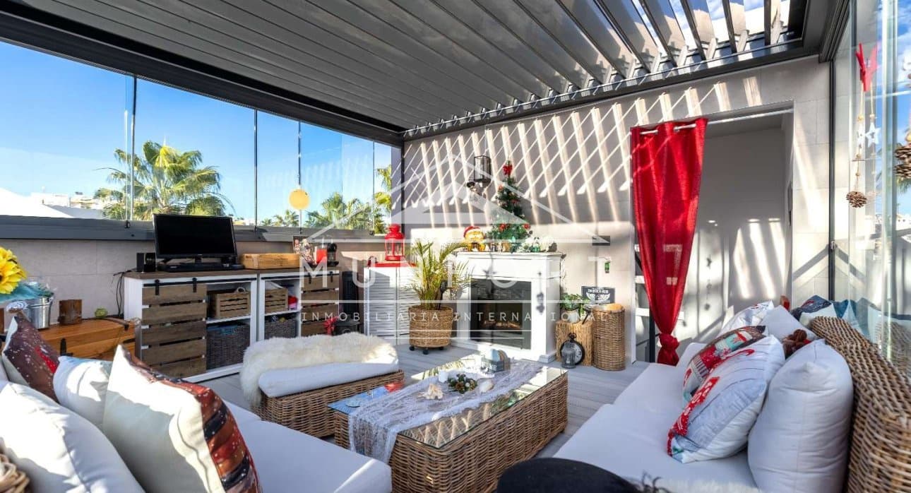 2 makuuhuone Huvila myytävänä paikassa Orihuela Costa mukana uima-altaan - 329 000 € (Ref: 9451410)