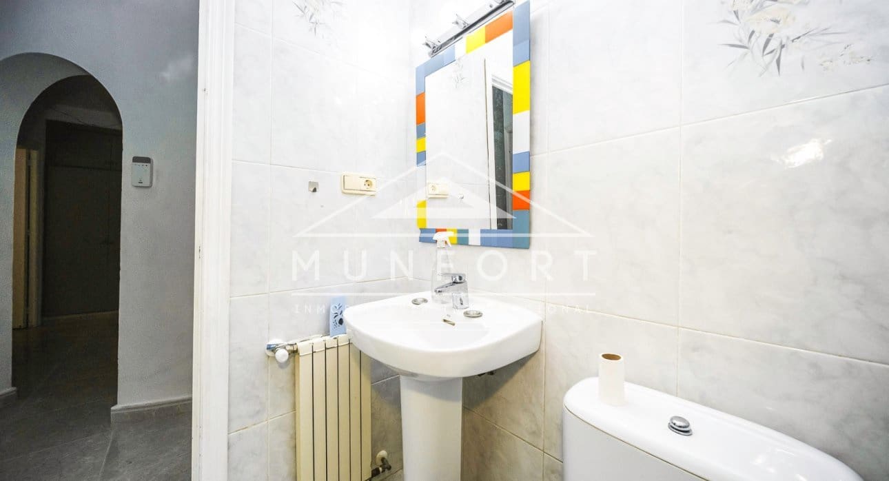 6 Zimmer Villa zu verkaufen in Villamartin mit Pool - 450.000 € (Ref: 9451519)