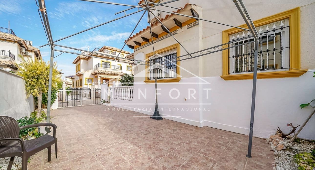 2 camera da letto Villa in vendita in La Regia con piscina - 250.000 € (Rif: 9451643)