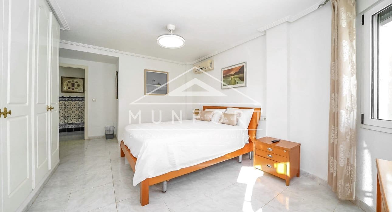 4 slaapkamer Villa te koop in Pinar de Campoverde met zwembad - € 494.900 (Ref: 9451644)