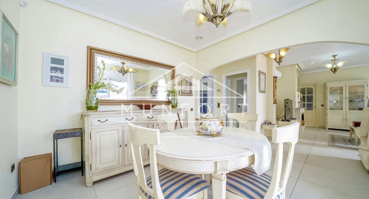 4 slaapkamer Villa te koop in Pinar de Campoverde met zwembad - € 494.900 (Ref: 9451644)