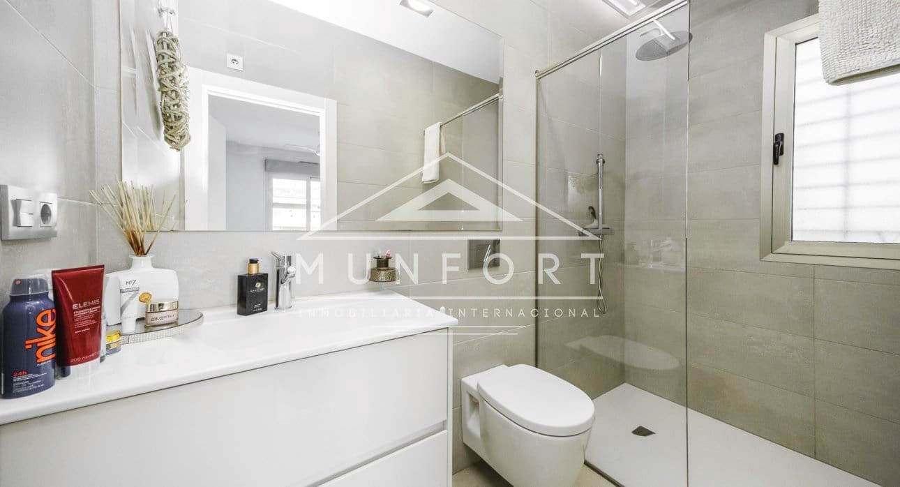 3 slaapkamer Villa te koop in Orihuela Costa met zwembad - € 369.900 (Ref: 9451647)