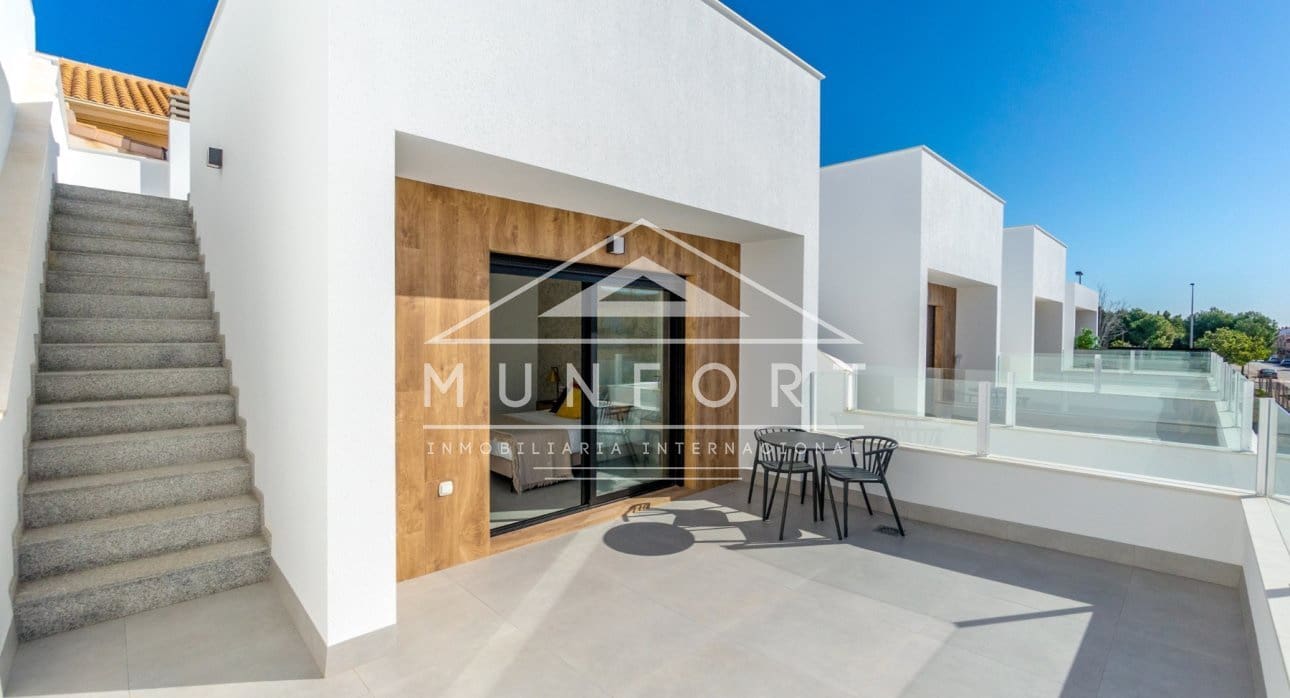 3 Zimmer Haus zu verkaufen in San Pedro del Pinatar mit Pool - 380.000 € (Ref: 9457845)