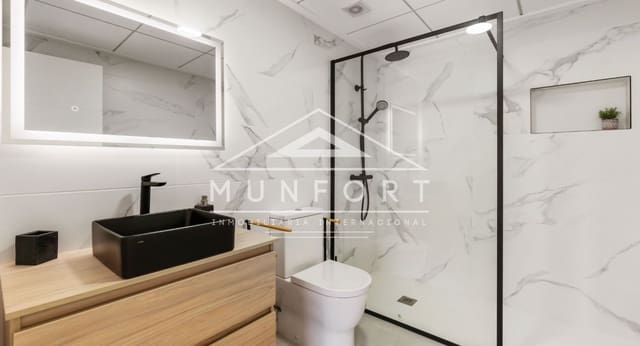 3 slaapkamer Huis te koop in San Pedro del Pinatar ciudad, San Pedro del Pinatar met zwembad - € 380.000 (Ref: 9457845)