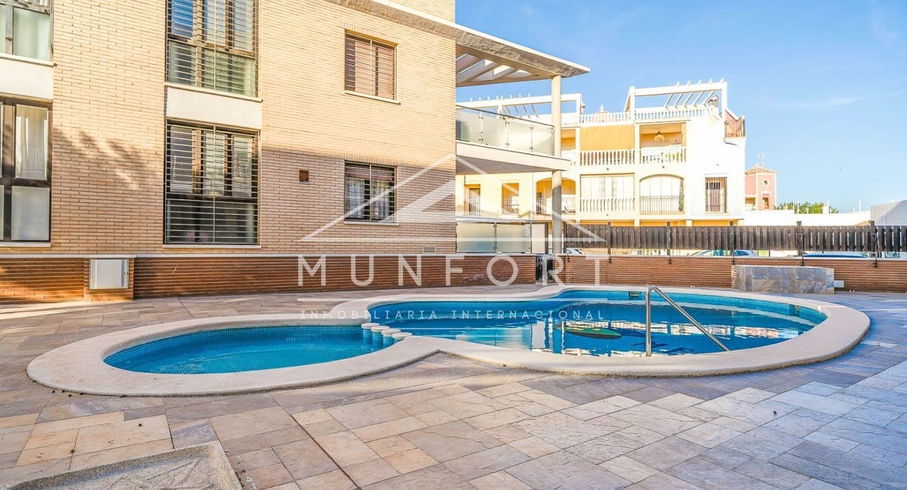 3 sypialnia Apartament na sprzedaż w Santiago de la Ribera z basenem - 179 900 € (Ref: 9459756)