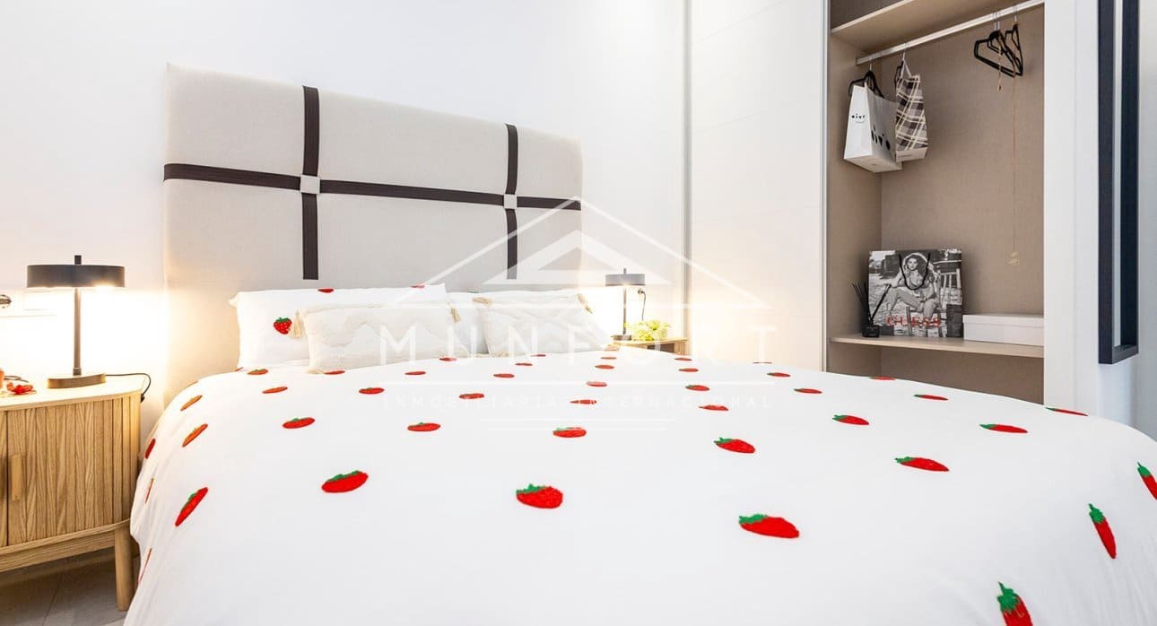 2 slaapkamer Huis te koop in Orihuela met zwembad - € 351.000 (Ref: 9465980)