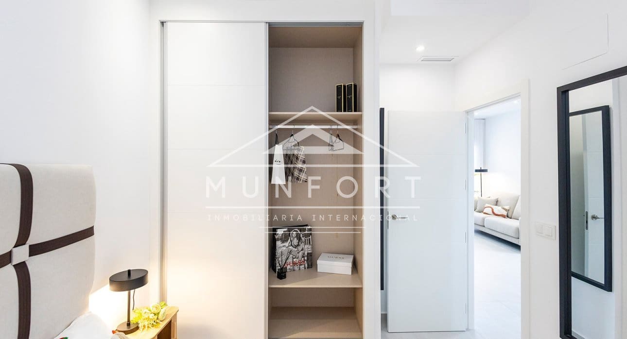 2 slaapkamer Huis te koop in Orihuela met zwembad - € 351.000 (Ref: 9465980)