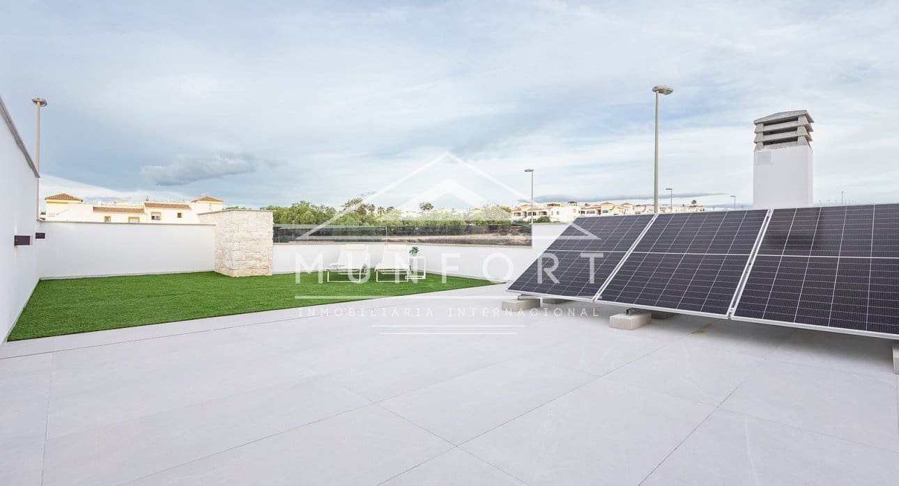 2 slaapkamer Huis te koop in Orihuela met zwembad - € 351.000 (Ref: 9465980)