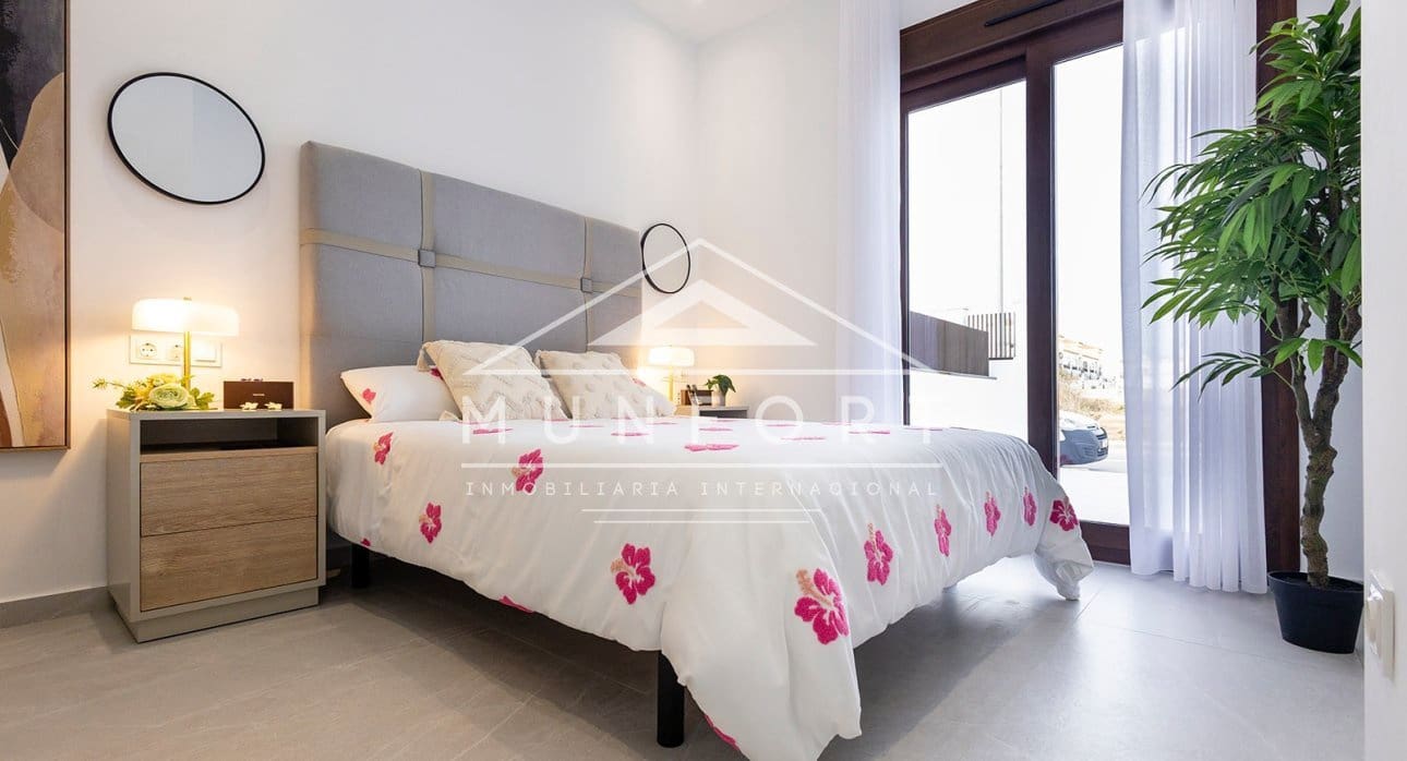 2 slaapkamer Huis te koop in Orihuela met zwembad - € 351.000 (Ref: 9465980)