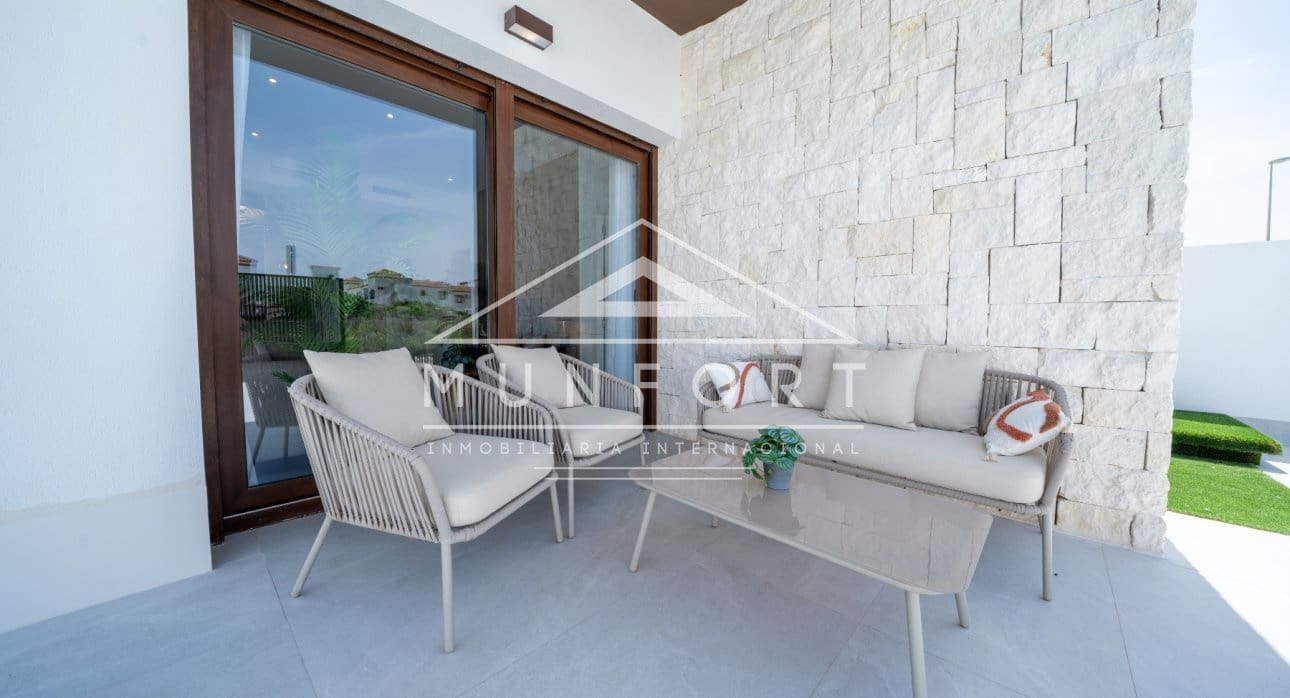 2 chambre Maison de Ville à vendre à Orihuela avec piscine - 351 000 € (Ref: 9465980)