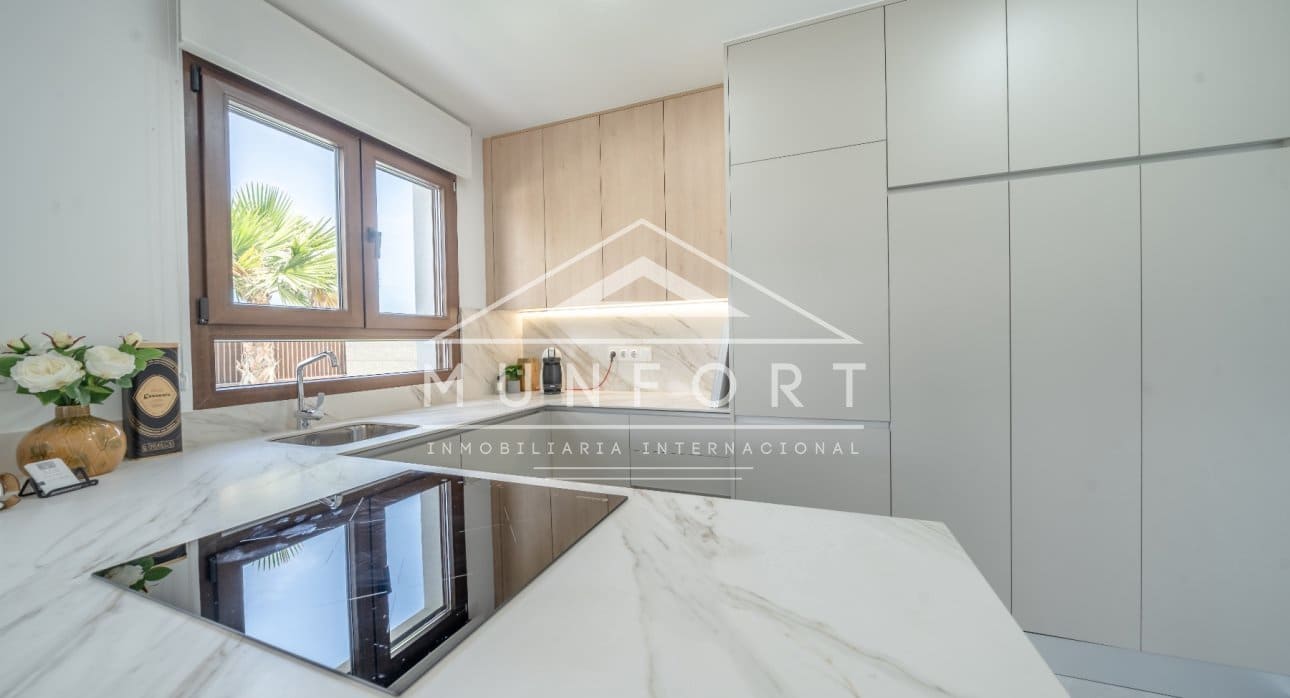 2 chambre Maison de Ville à vendre à Orihuela avec piscine - 351 000 € (Ref: 9465980)