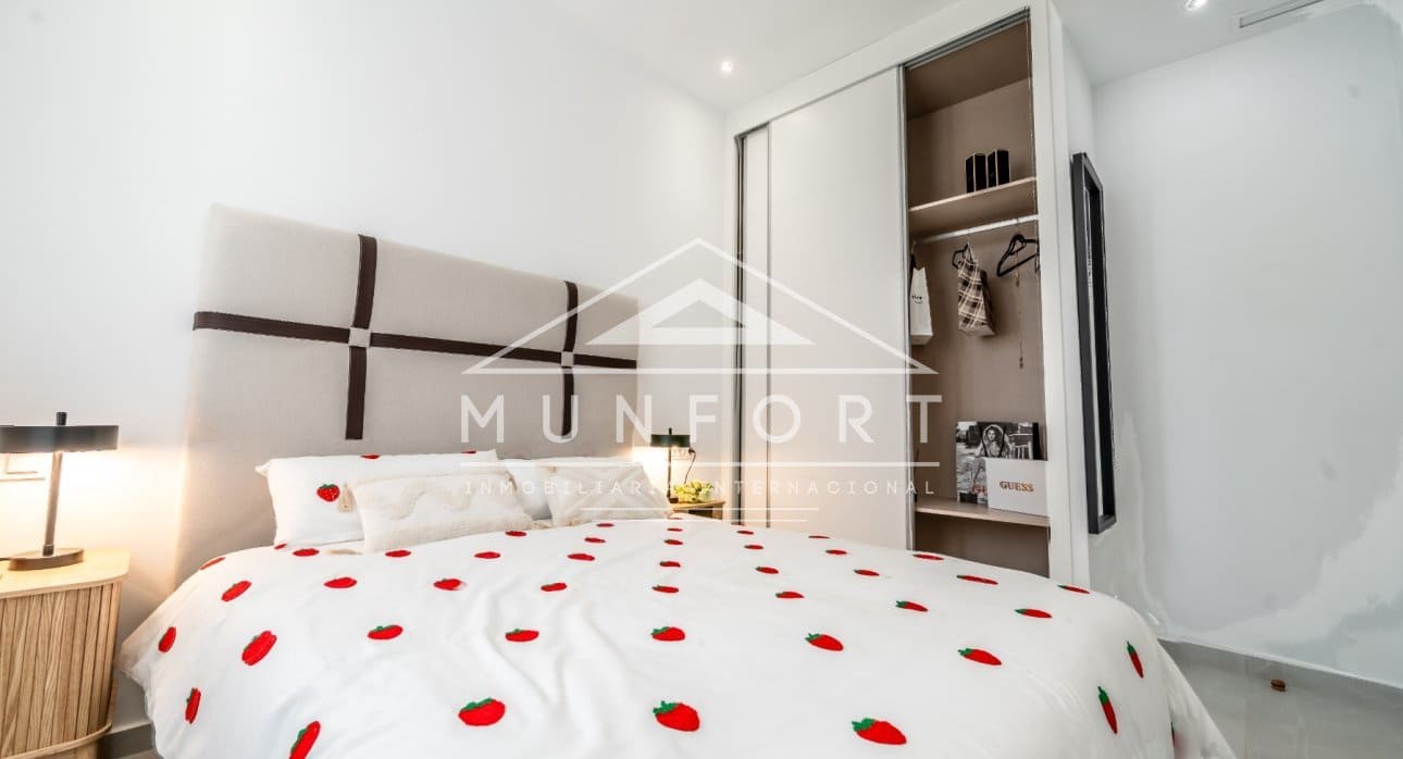 2 chambre Maison de Ville à vendre à Orihuela avec piscine - 351 000 € (Ref: 9465980)