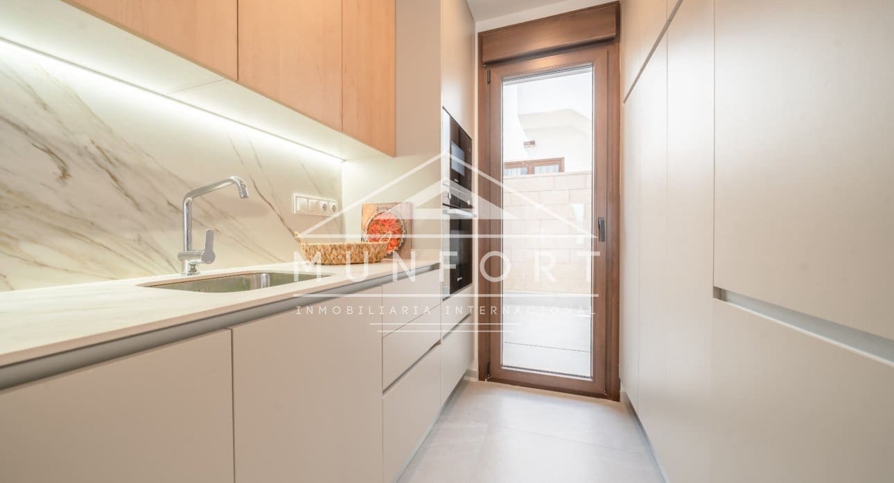 3 chambre Maison de Ville à vendre à Orihuela avec piscine - 315 000 € (Ref: 9465981)