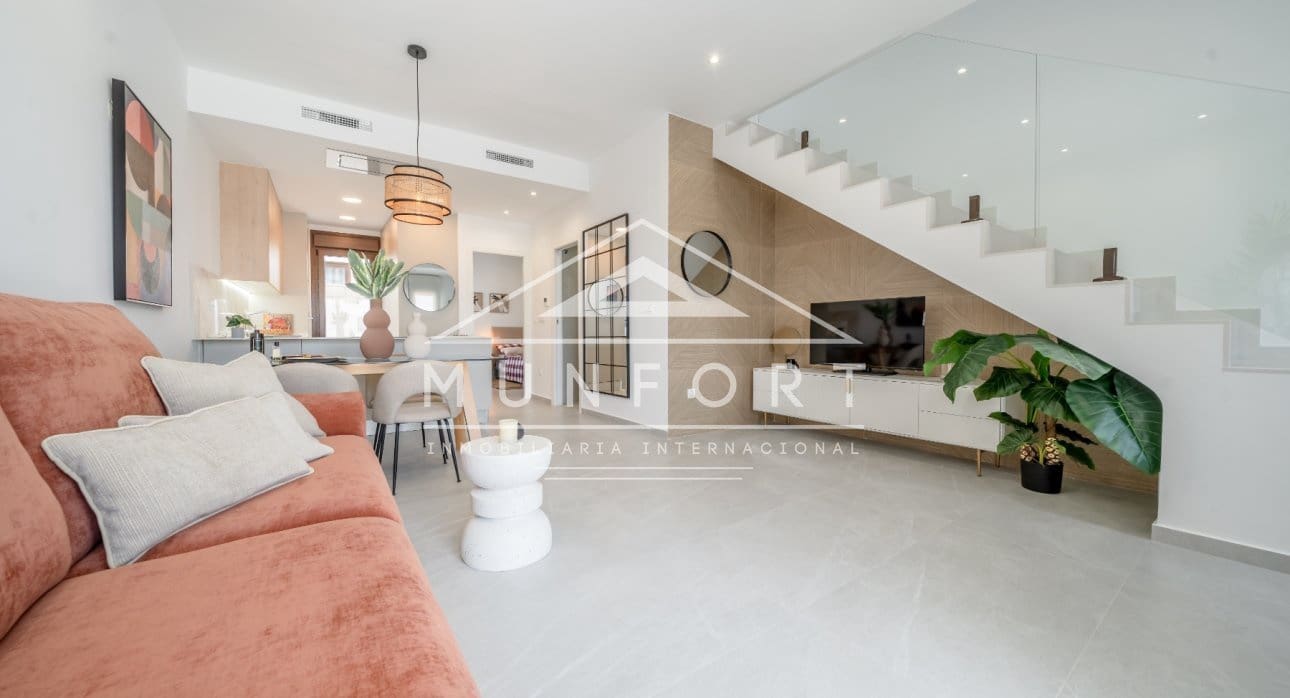 3 chambre Maison de Ville à vendre à Orihuela avec piscine - 315 000 € (Ref: 9465981)