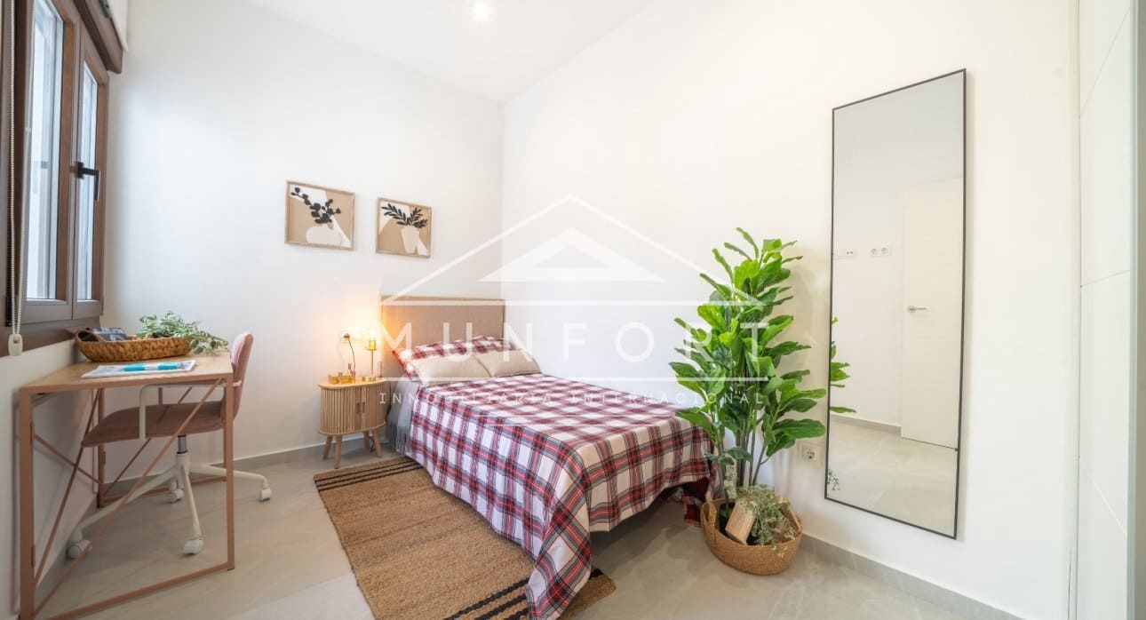 3 chambre Maison de Ville à vendre à Orihuela avec piscine - 315 000 € (Ref: 9465981)