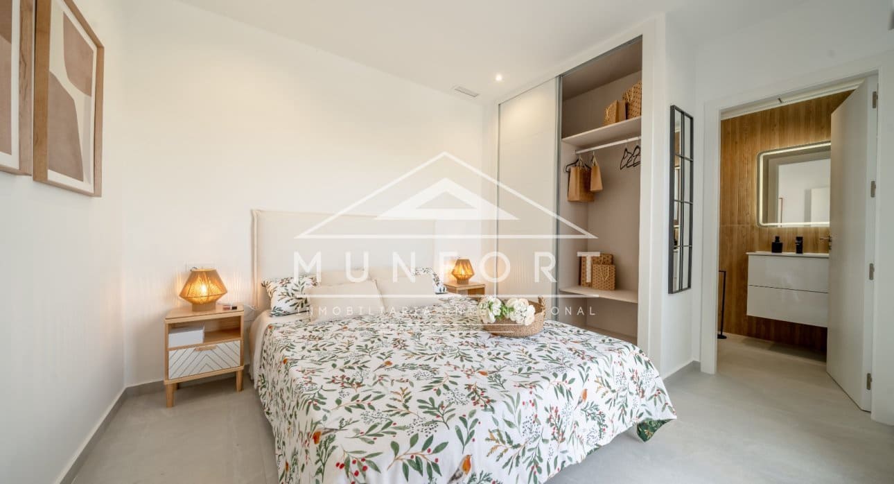 3 chambre Maison de Ville à vendre à Orihuela avec piscine - 315 000 € (Ref: 9465981)