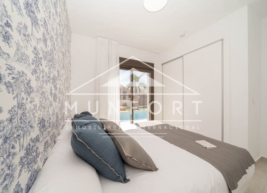 3 bedroom Villa for sale in Algorfa with pool garage - € 589,900 (Ref: 9467638)