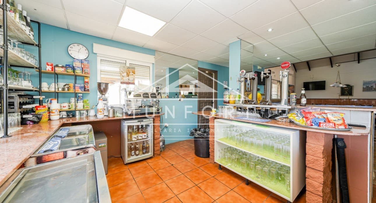 4 sovrum Kommersiell till salu i Gea y Truyols med pool - 895 000 € (Ref: 9471513)